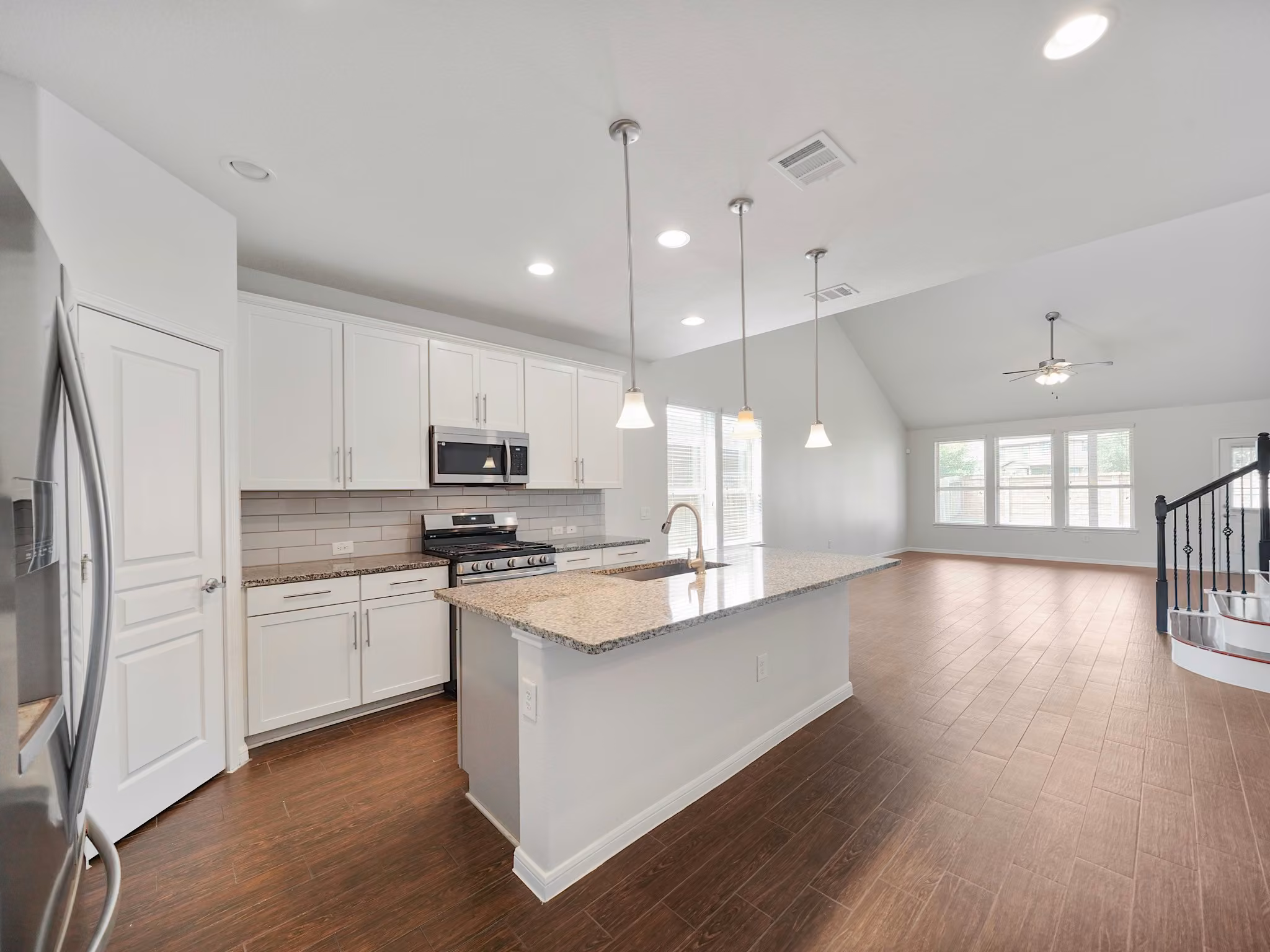 Photo 4 of 5207 Monarch Belle Lane, Katy, TX