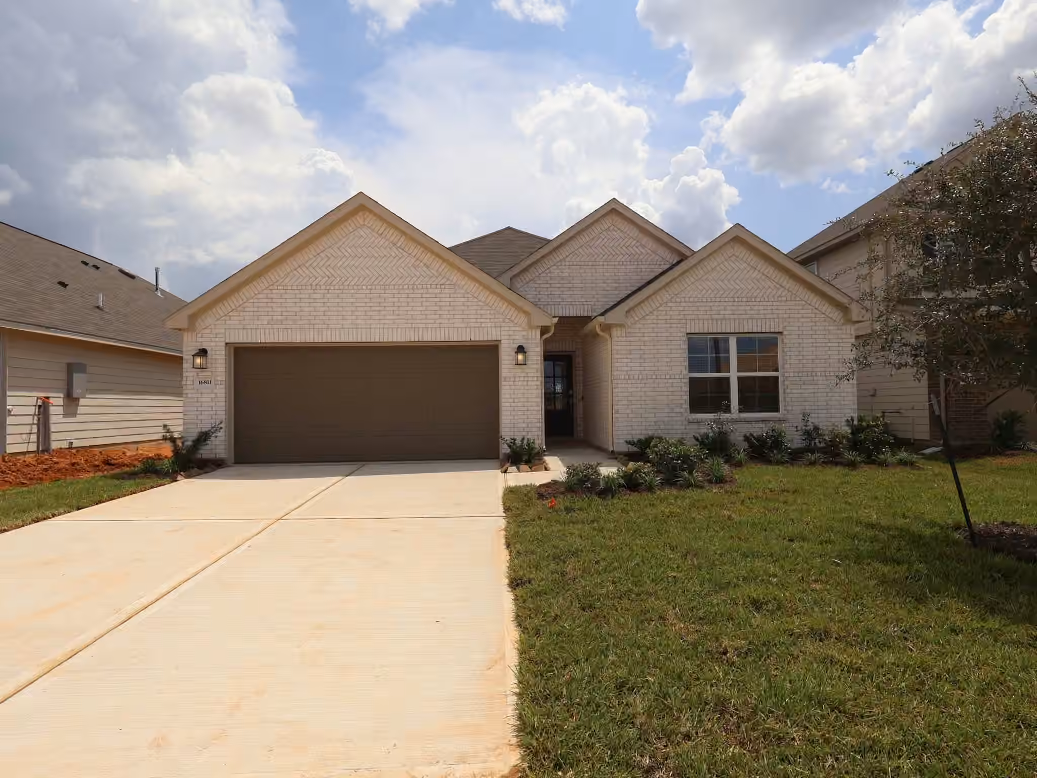 Photo of 16811 Zavala Way, Montgomery, TX 77316