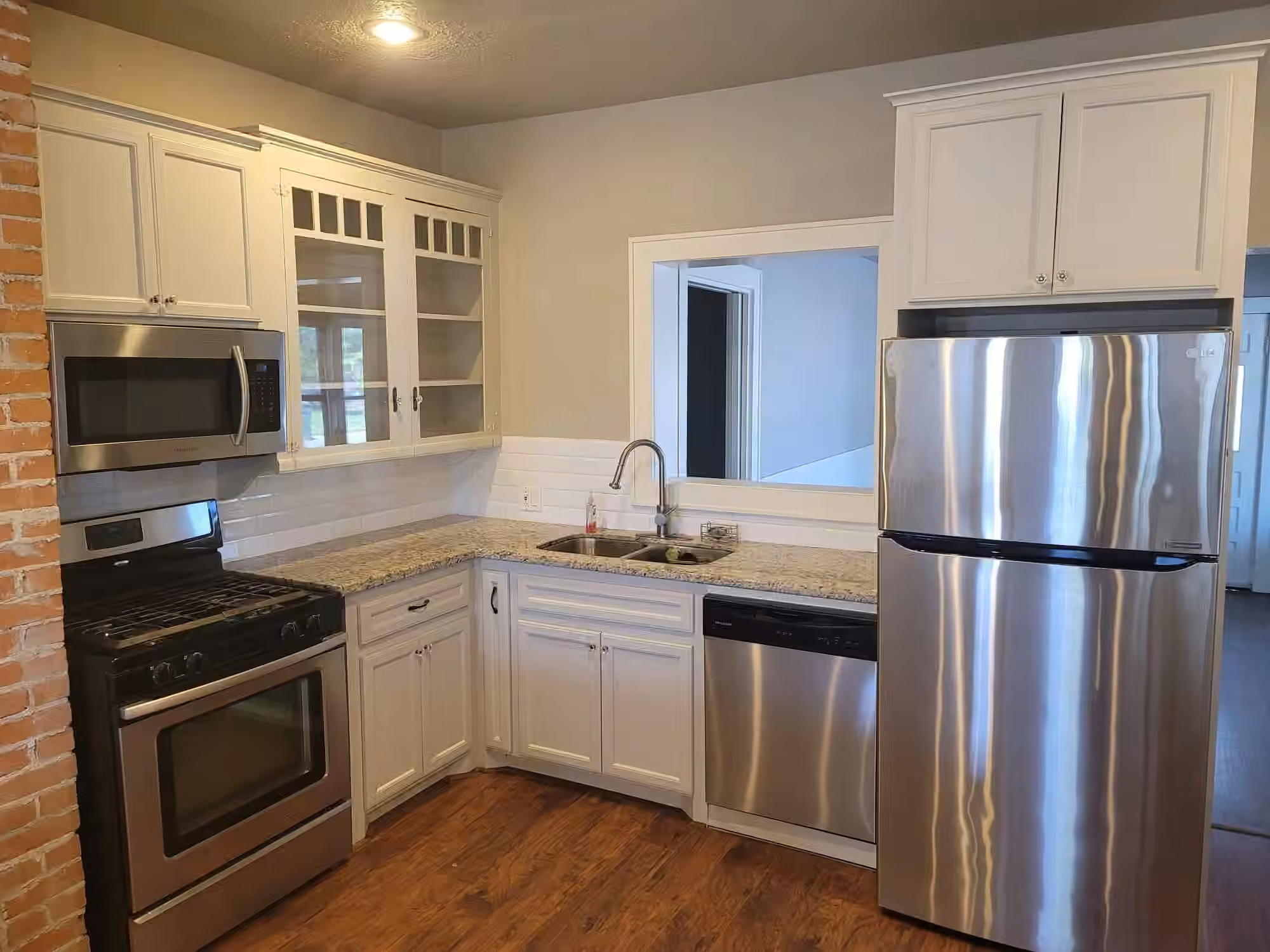 Photo 4 of 2301 45th Street, Galveston, TX