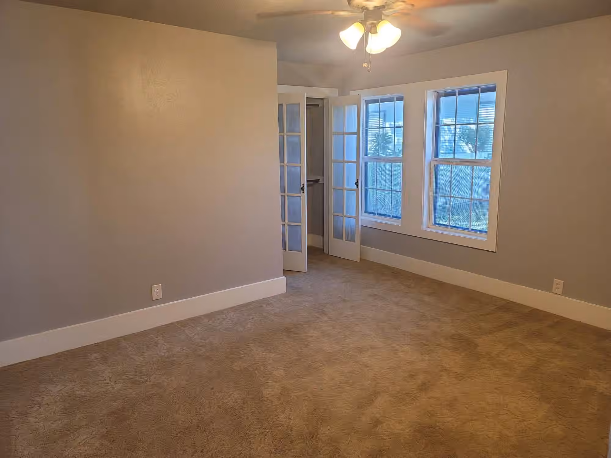 Photo 7 of 2301 45th Street, Galveston, TX