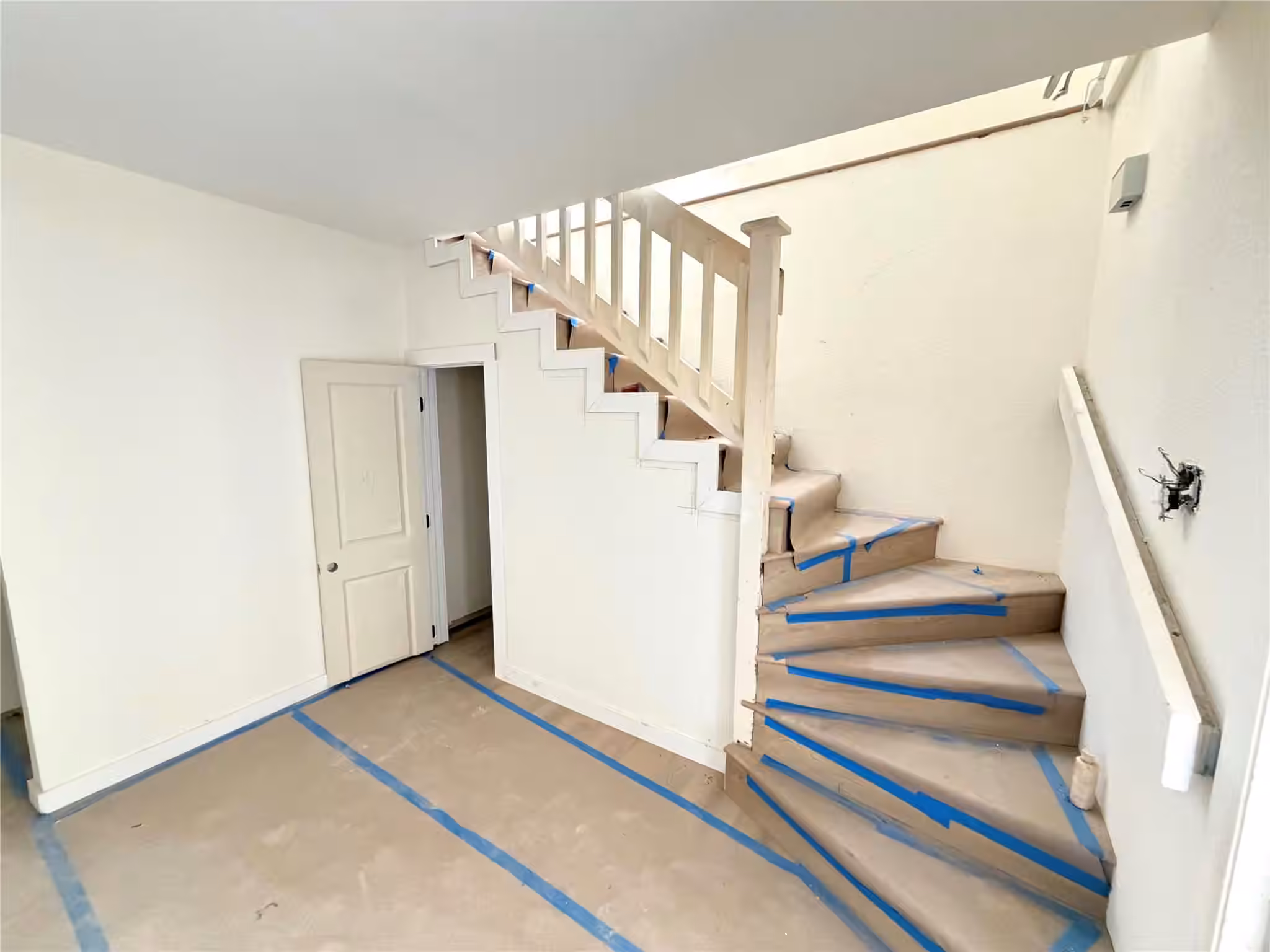Photo 3 of 15614 Sunfish Road, Willis, TX