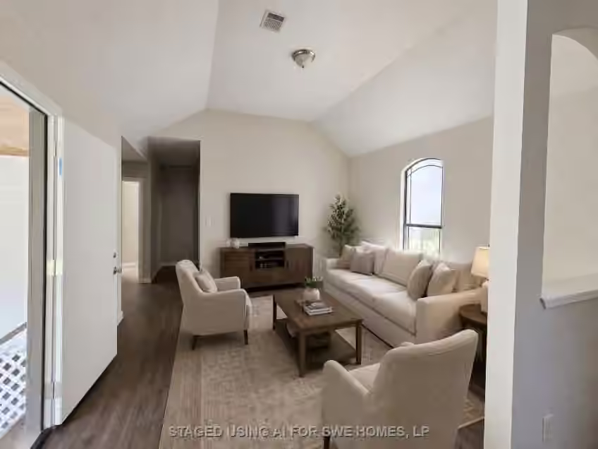 Photo 3 of 135 Brittany Lane, Cleveland, TX