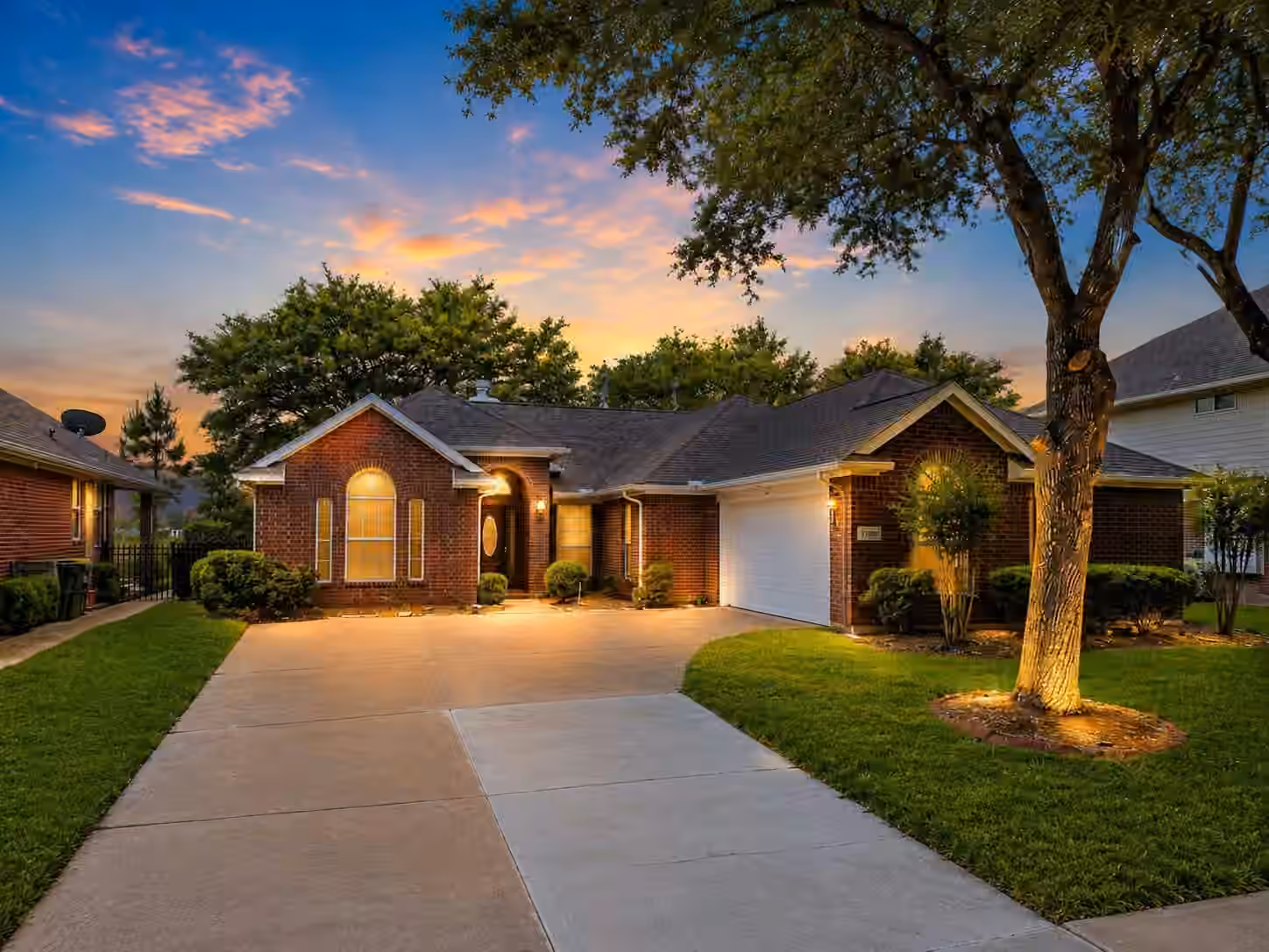 Photo 4 of 4018 Crystal Lake Circle N, Pearland, TX