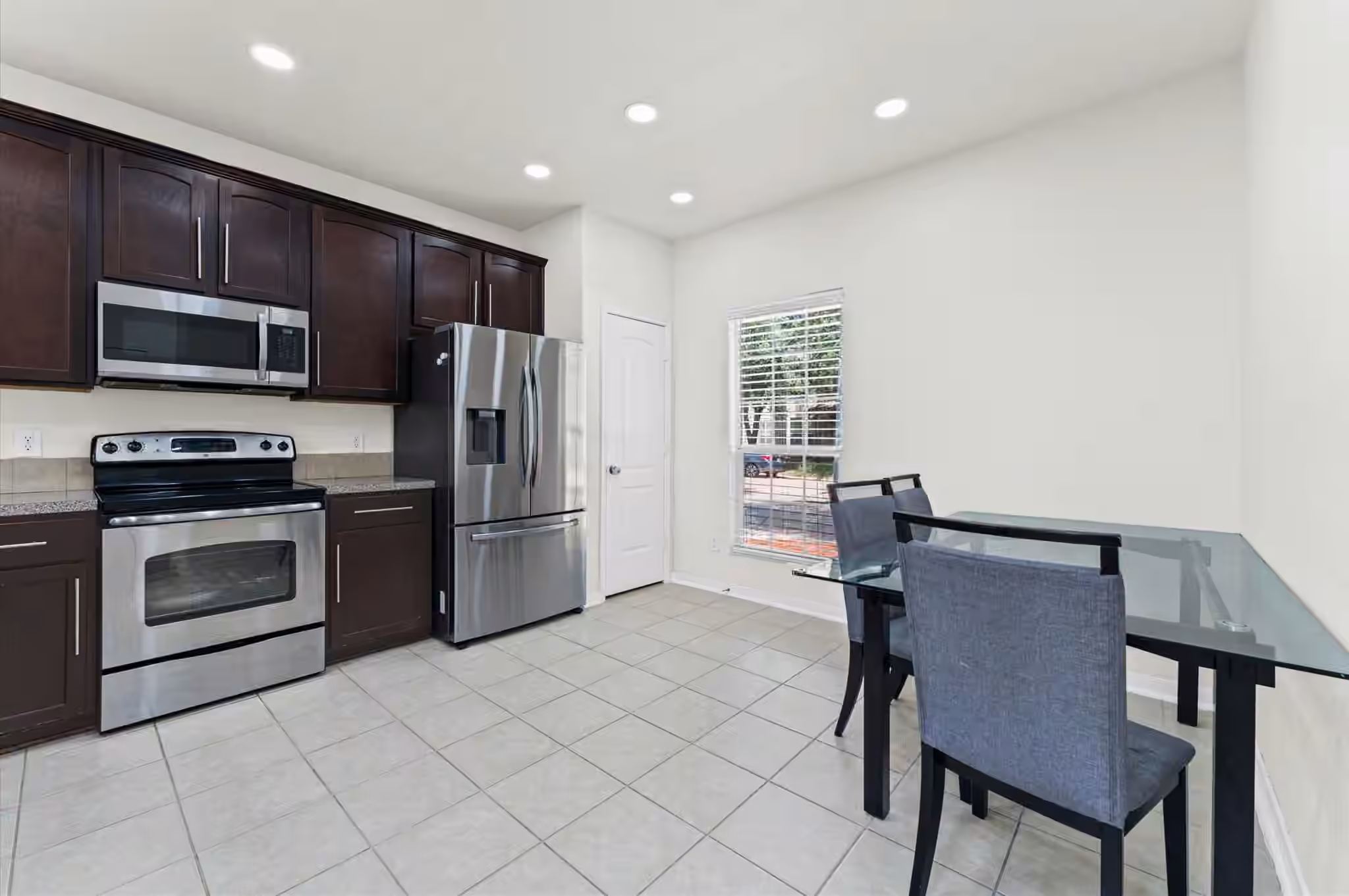 Photo 6 of 16775 Mammoth Springs Drive, Houston, TX