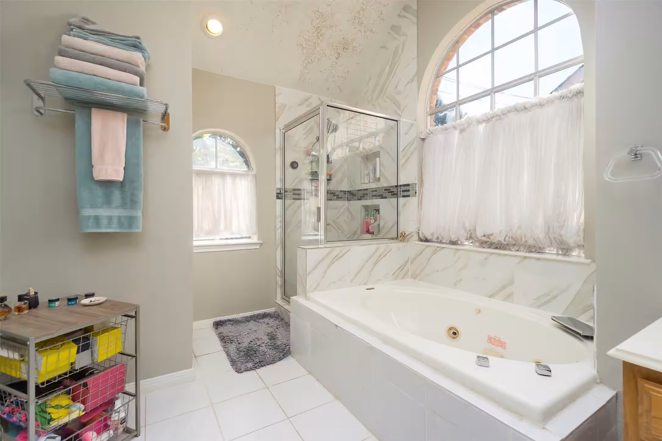 Photo 7 of 1110 Mabry Mill Road, Houston, TX