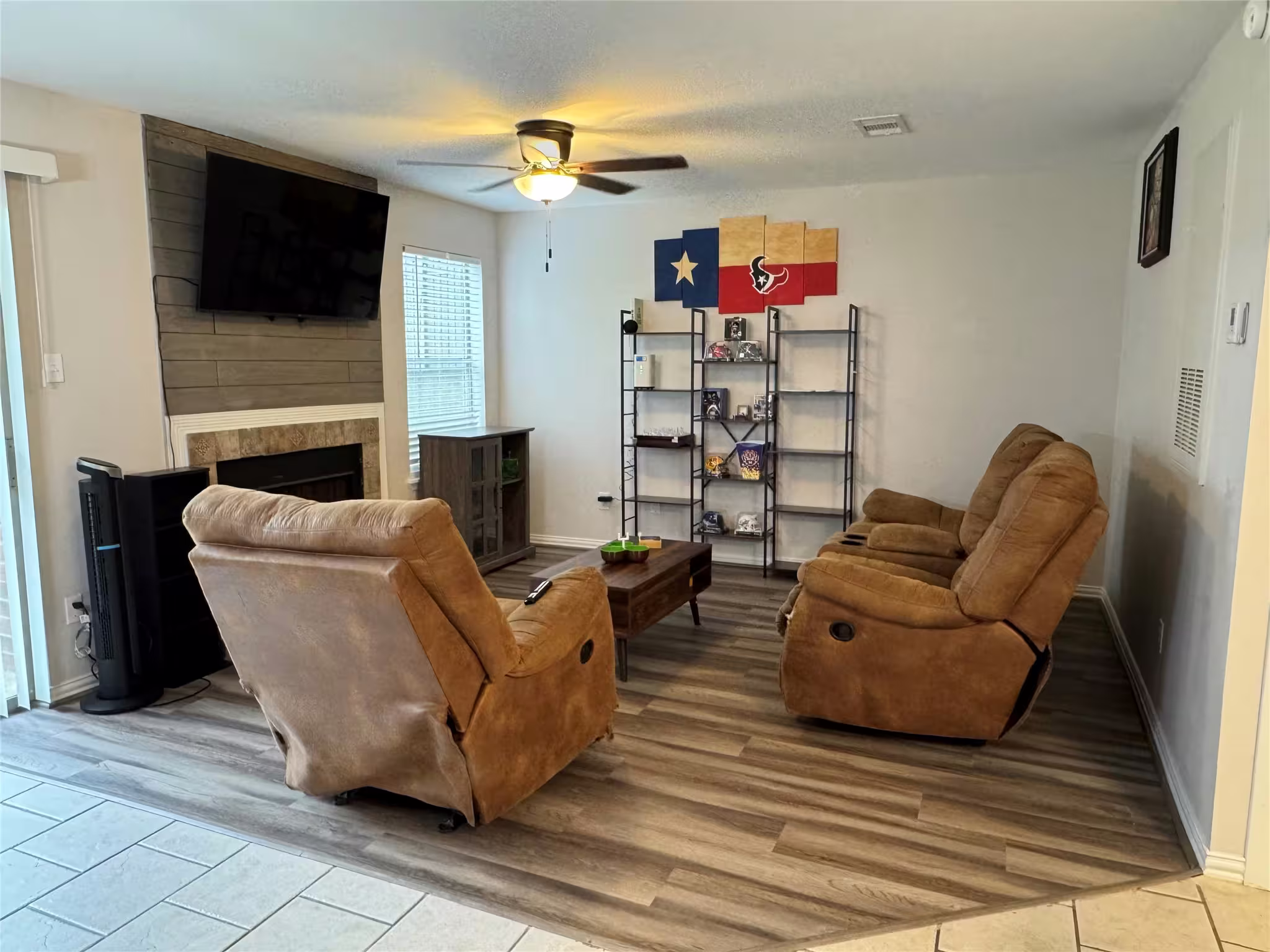 Photo of 418 Garland Drive 118, Clute, TX