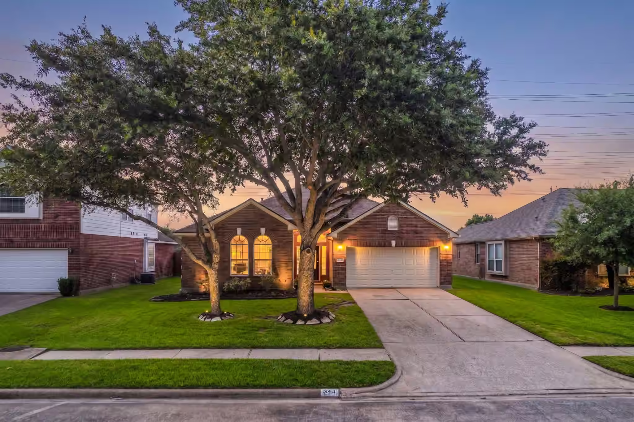 Photo of 525 Lockland Lane, League City, TX