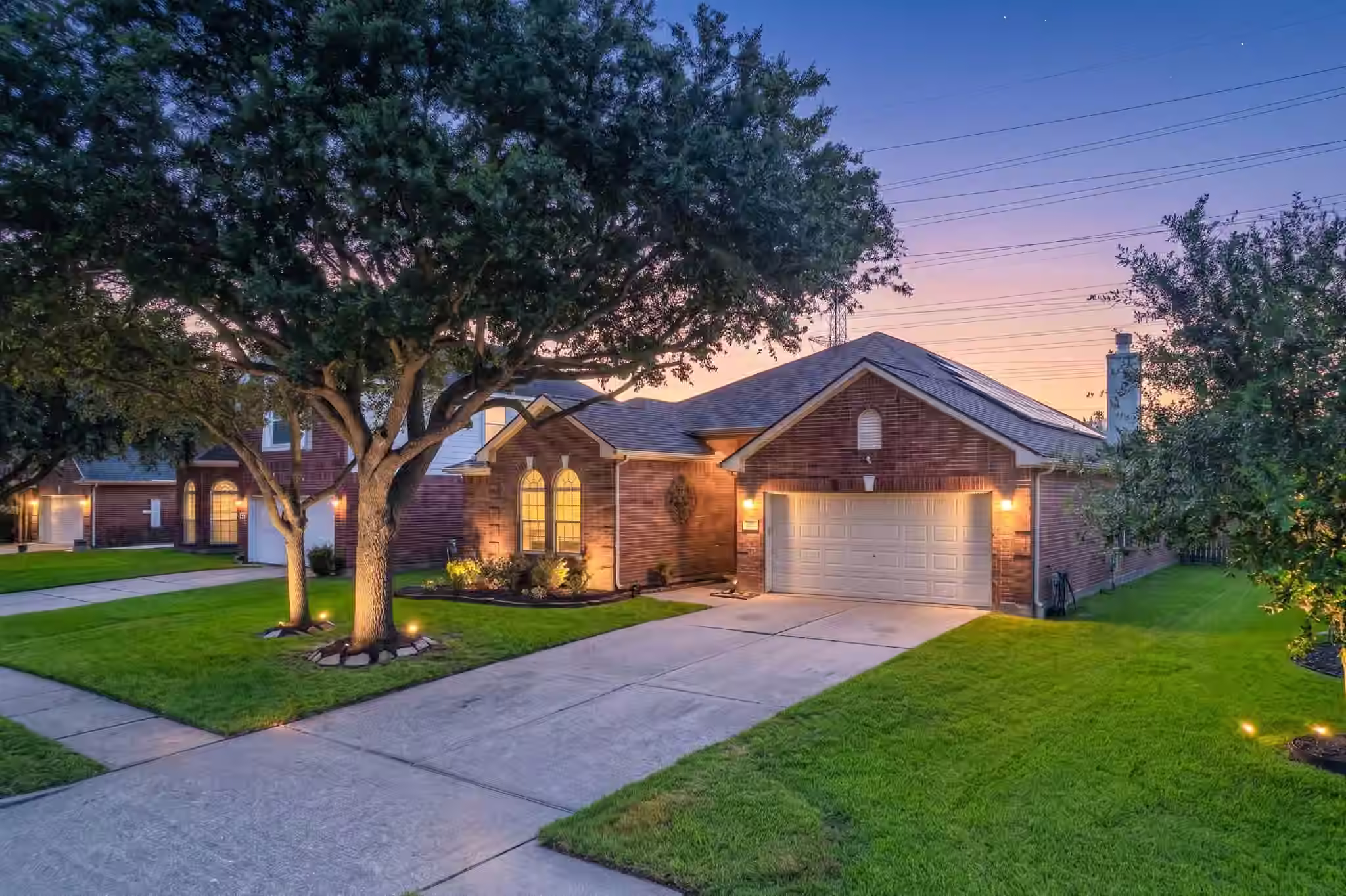 Photo 2 of 525 Lockland Lane, League City, TX