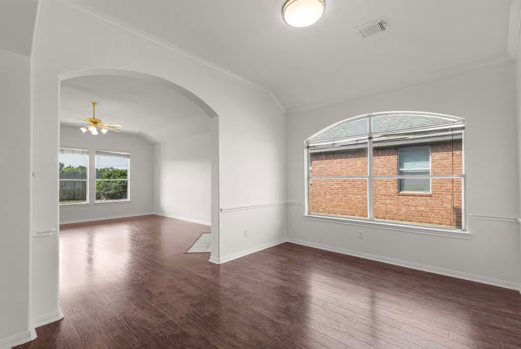 Photo 6 of 525 Lockland Lane, League City, TX