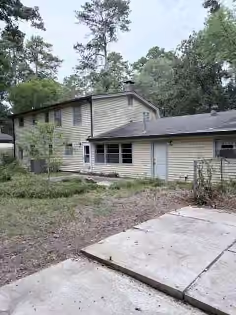 Photo 3 of 3737 Summer Lane, Huntsville, TX