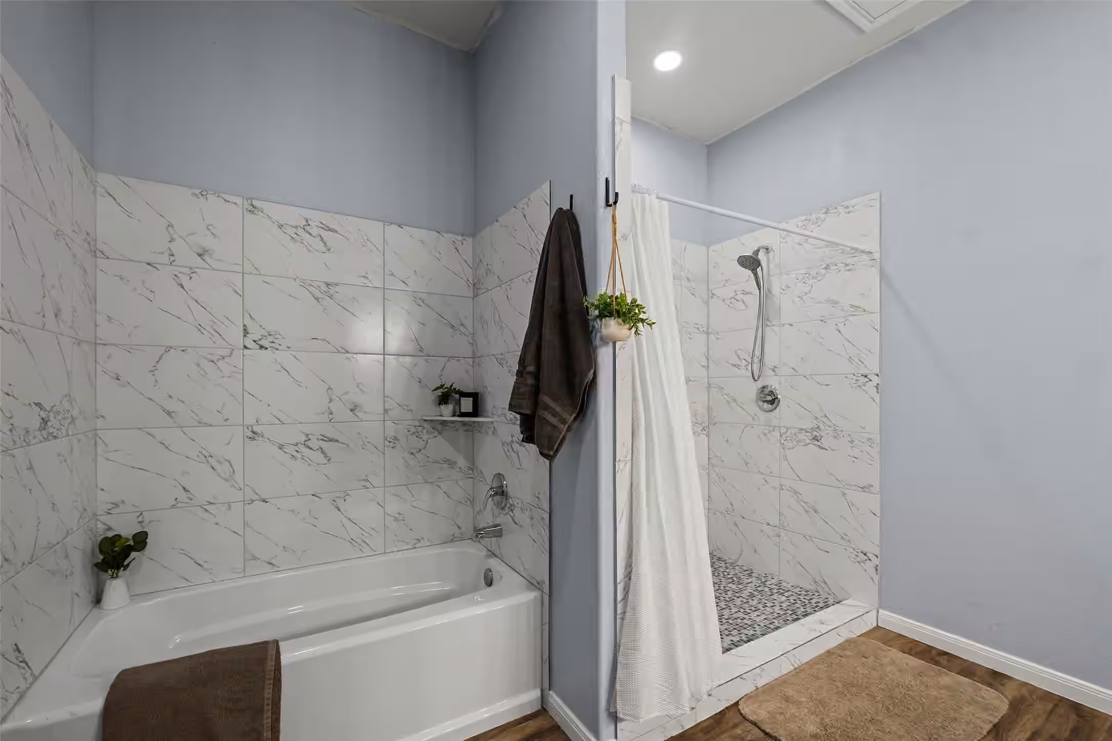 Photo 4 of 1416 Avenue L, Santa Fe, TX