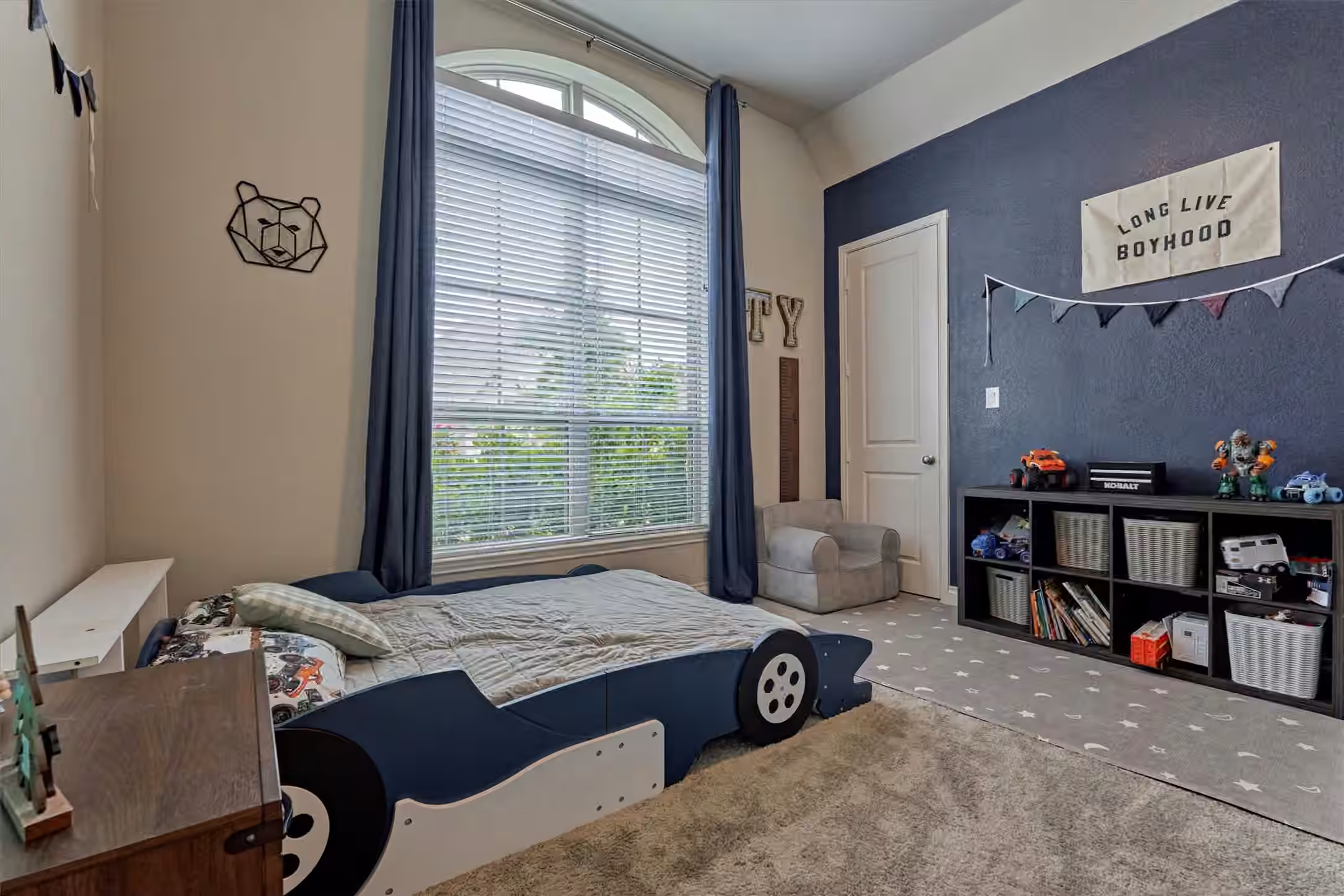 Photo 4 of 4097 Emerson Cove Drive, Spring, TX