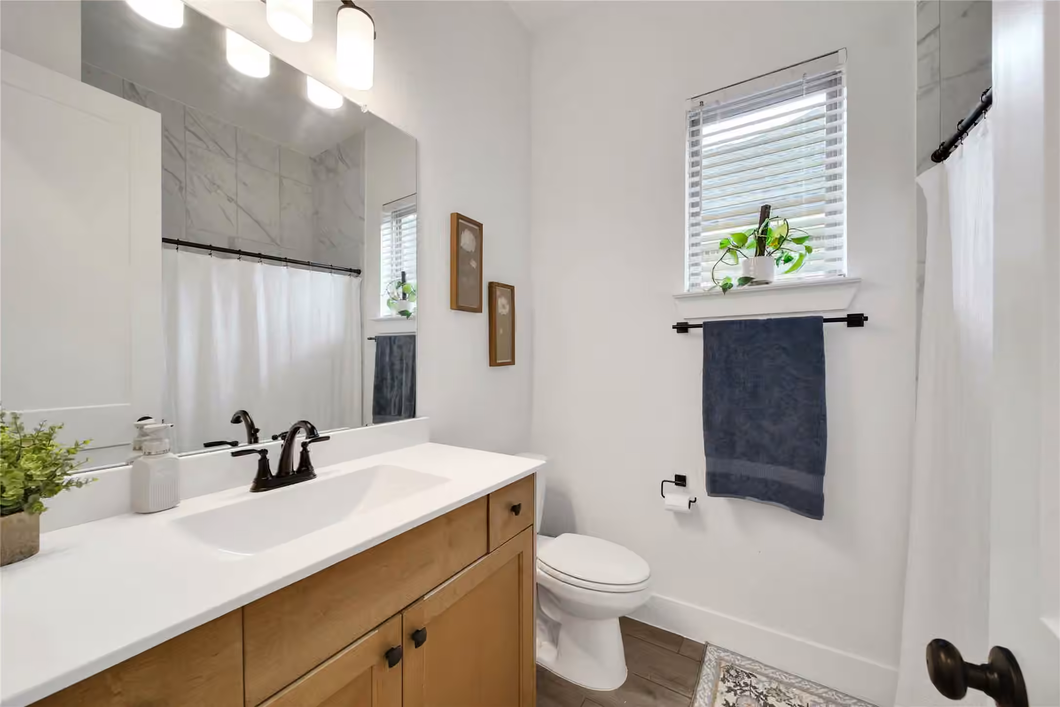 Photo 7 of 124 Alder Wood Terrace Court, Conroe, TX