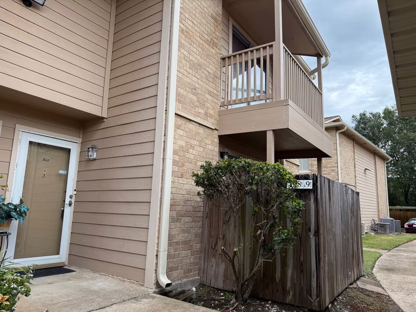 Photo of 1505 Ward Road 189, Baytown, TX