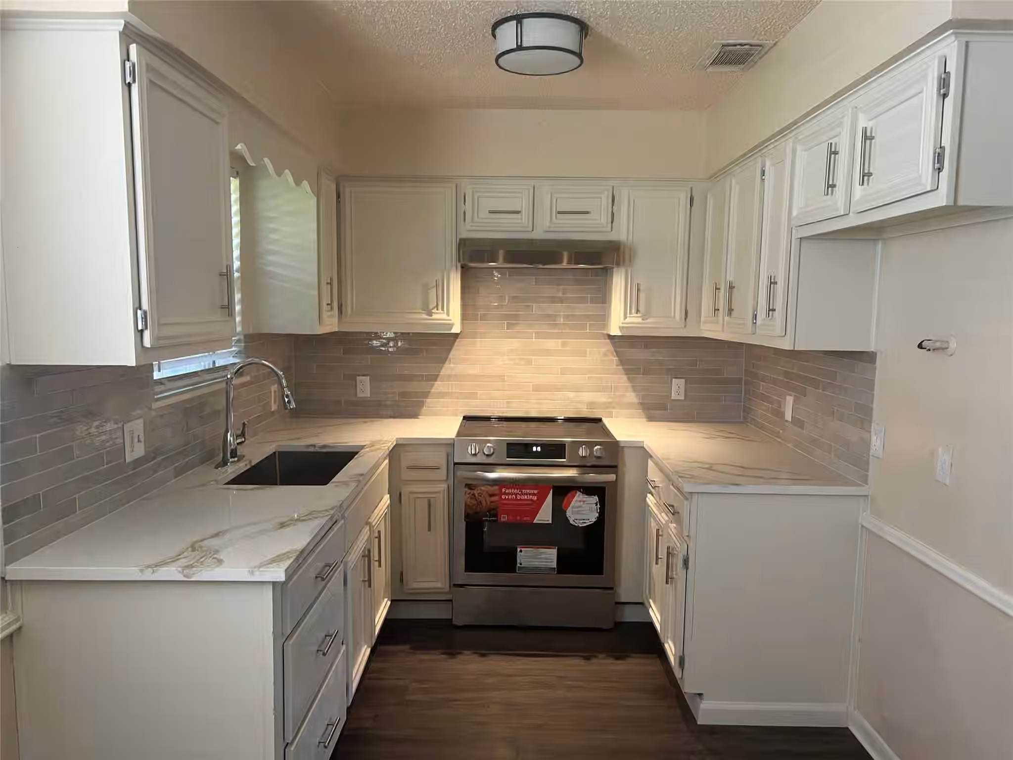 Photo 4 of 4112 19th Street N, Texas City, TX