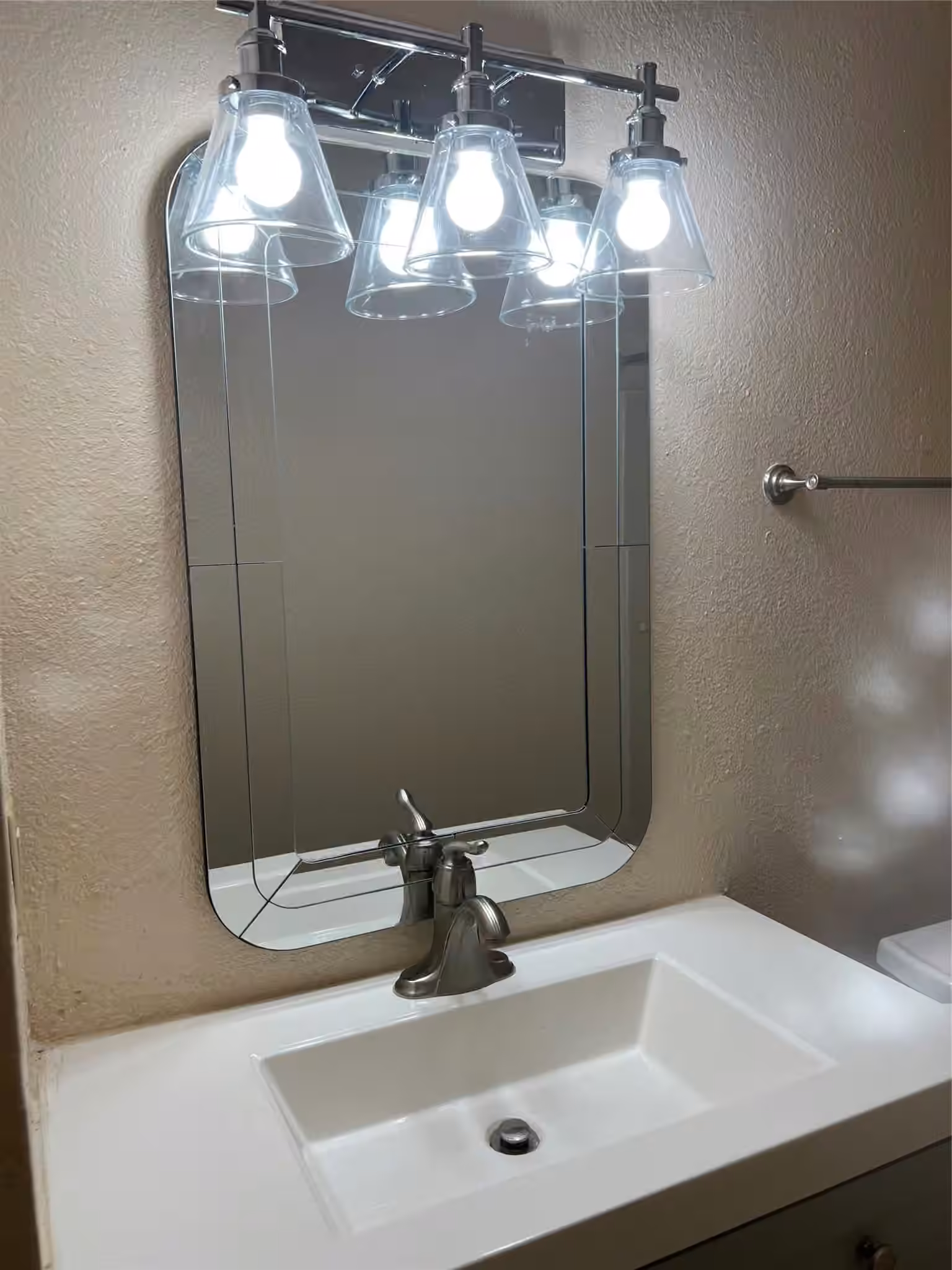 Photo 6 of 4112 19th Street N, Texas City, TX
