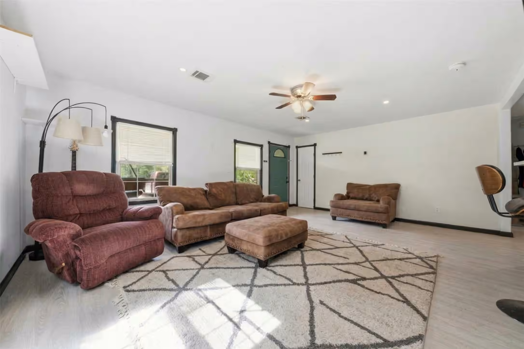 Photo 4 of 25921 Essex, New Caney, TX