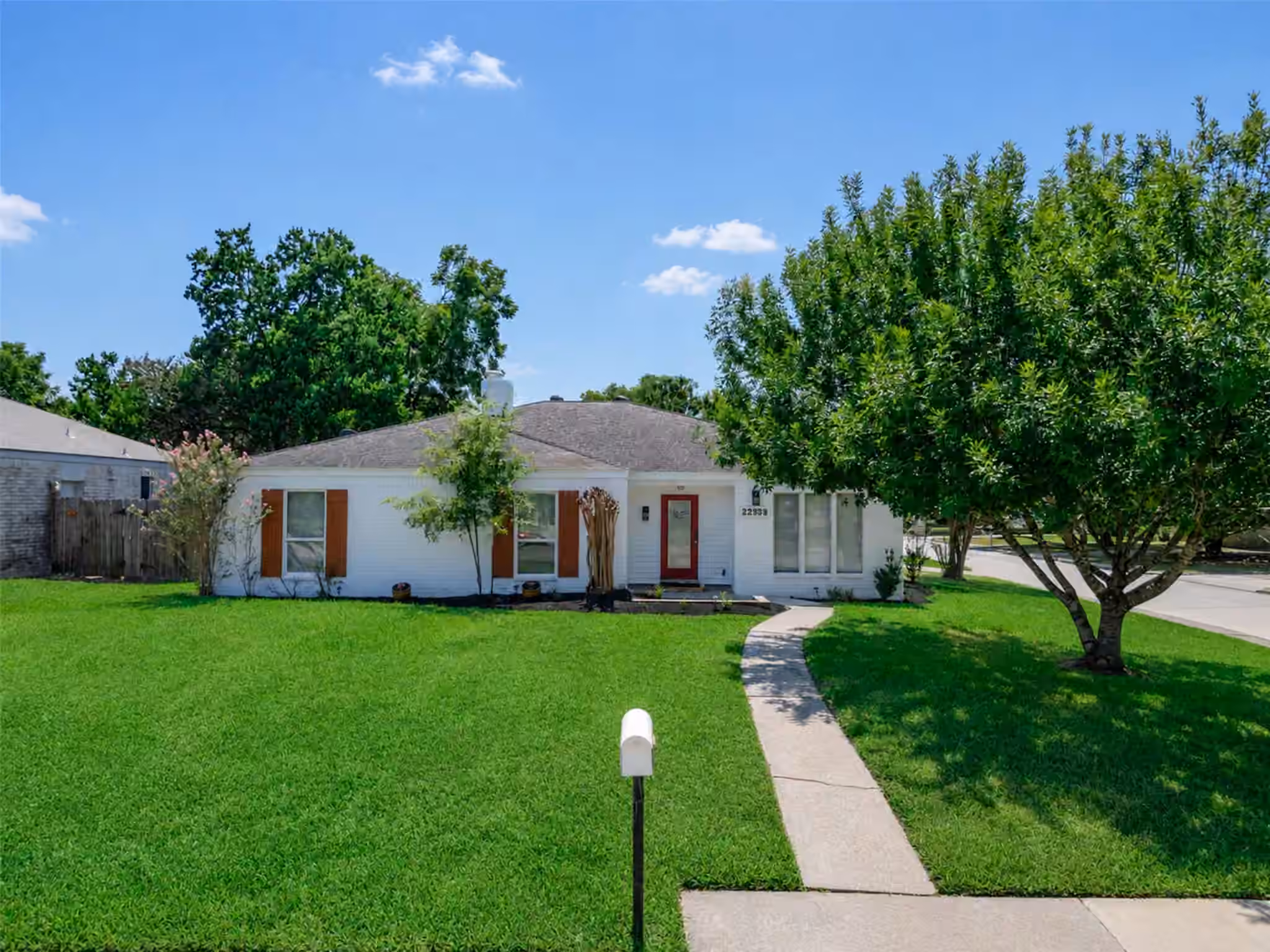 Photo of 22939 Spring Willow Drive, Tomball, TX 77375