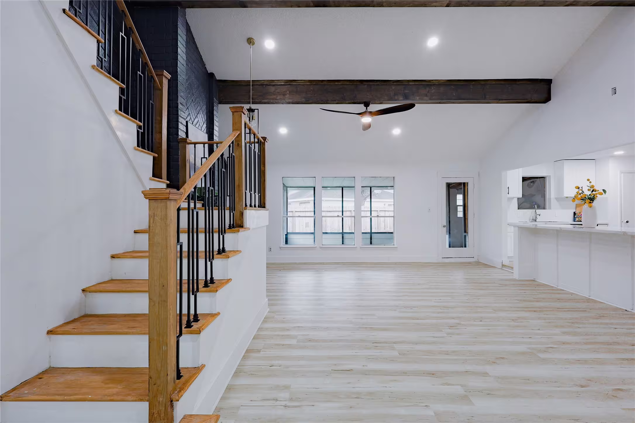 Photo 6 of 2902 Misty Park Drive, Houston, TX