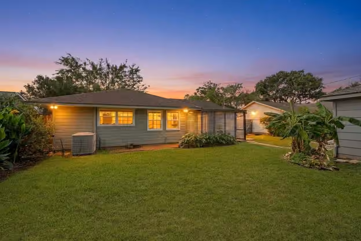 Photo 2 of 2707 Droxford Drive, Houston, TX