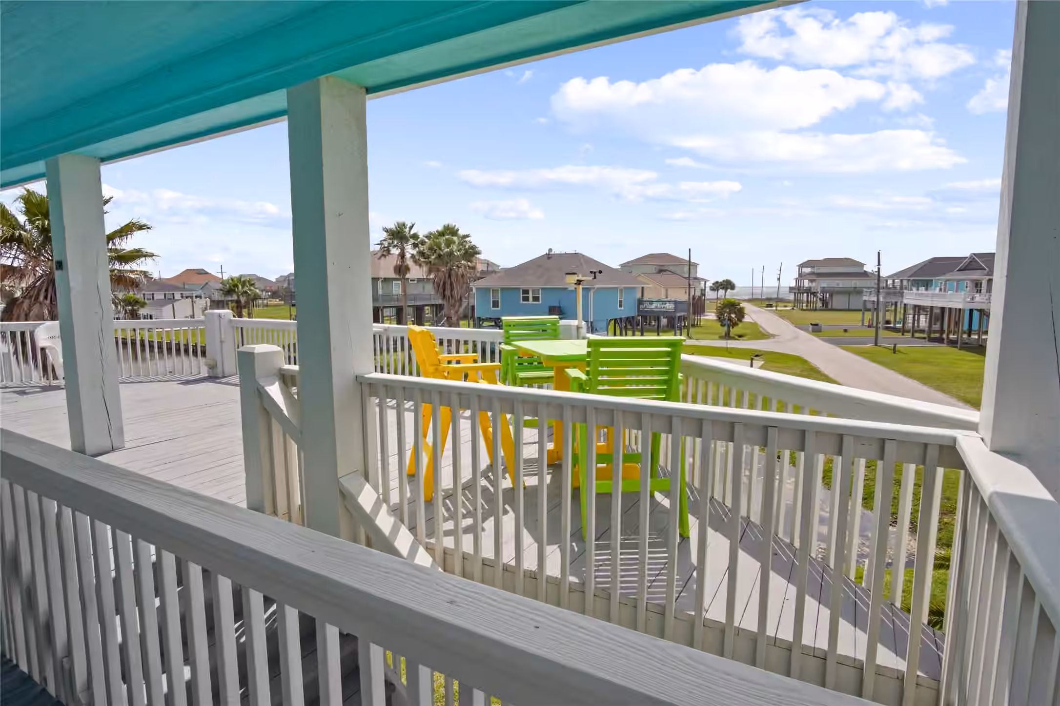 Photo 4 of 2566 Tide Drive, Crystal Beach, TX