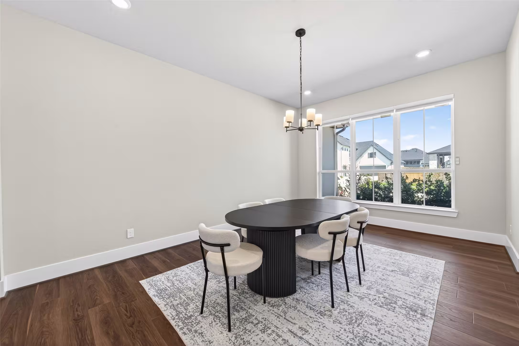 Photo 7 of 1303 Royal Knoll Lane, Missouri City, TX