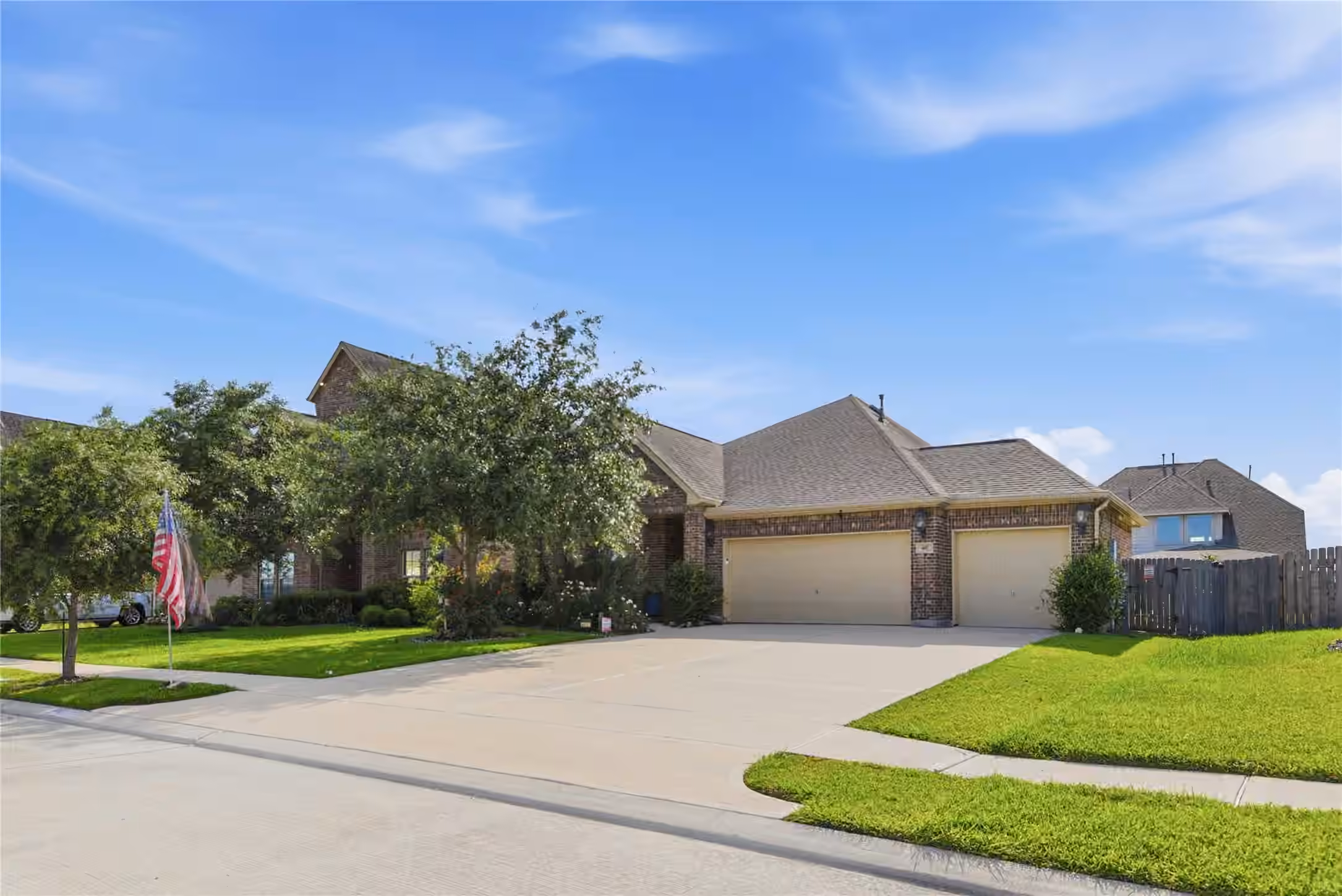 Photo 5 of 417 Westwood Drive, League City, TX