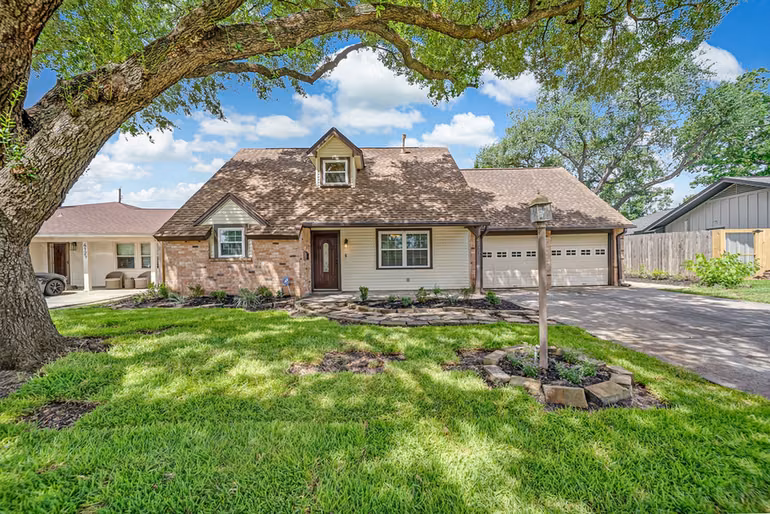 Photo of 4127 Hill Oak Drive, Houston, TX 77092