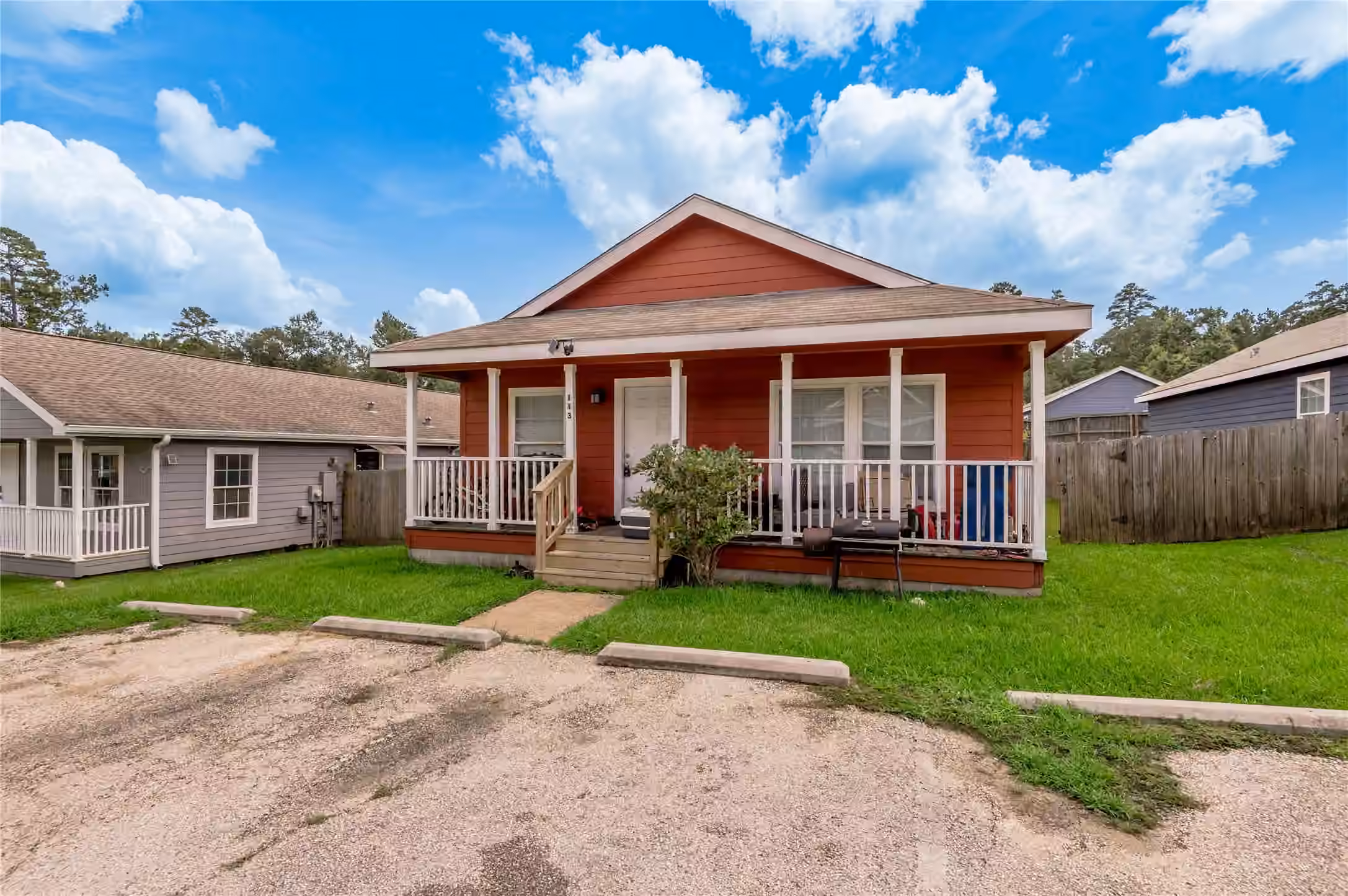 Photo 2 of 113 Varsity Drive, Huntsville, TX