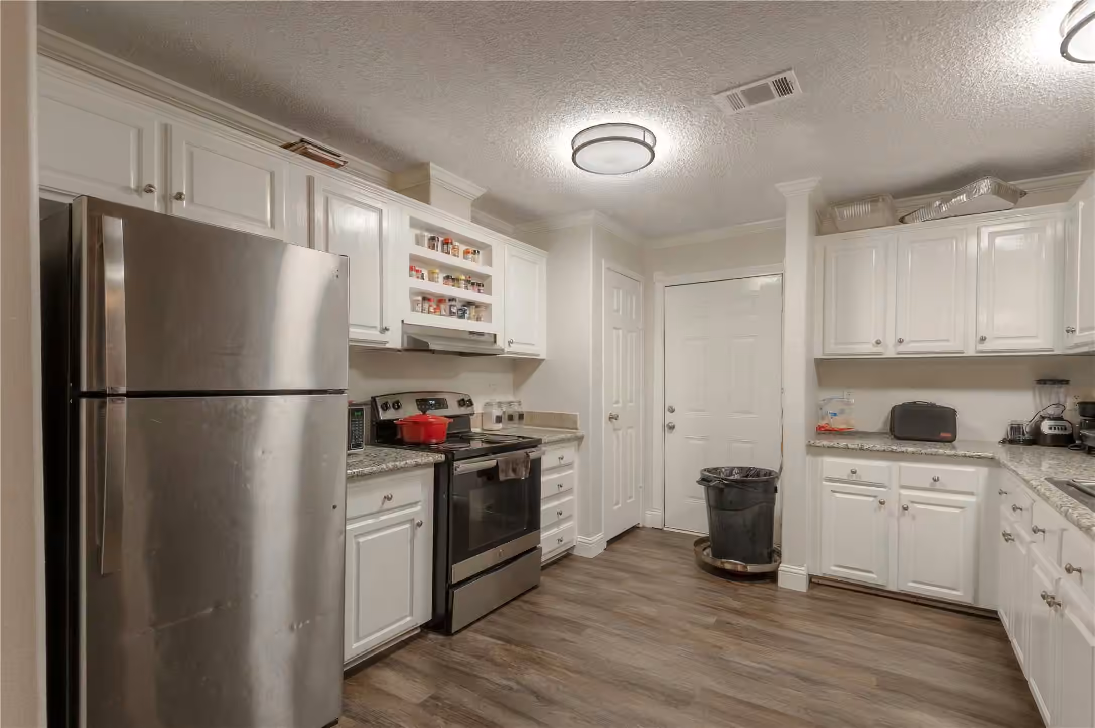 Photo 6 of 113 Varsity Drive, Huntsville, TX