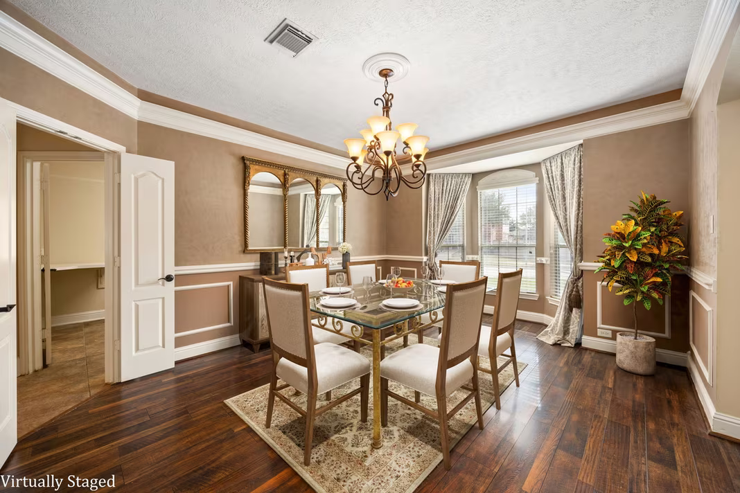 Photo 4 of 7606 Courtney Manor Lane, Katy, TX