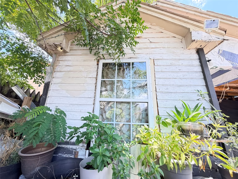 Photo 3 of 7037 Avenue L, Houston, TX