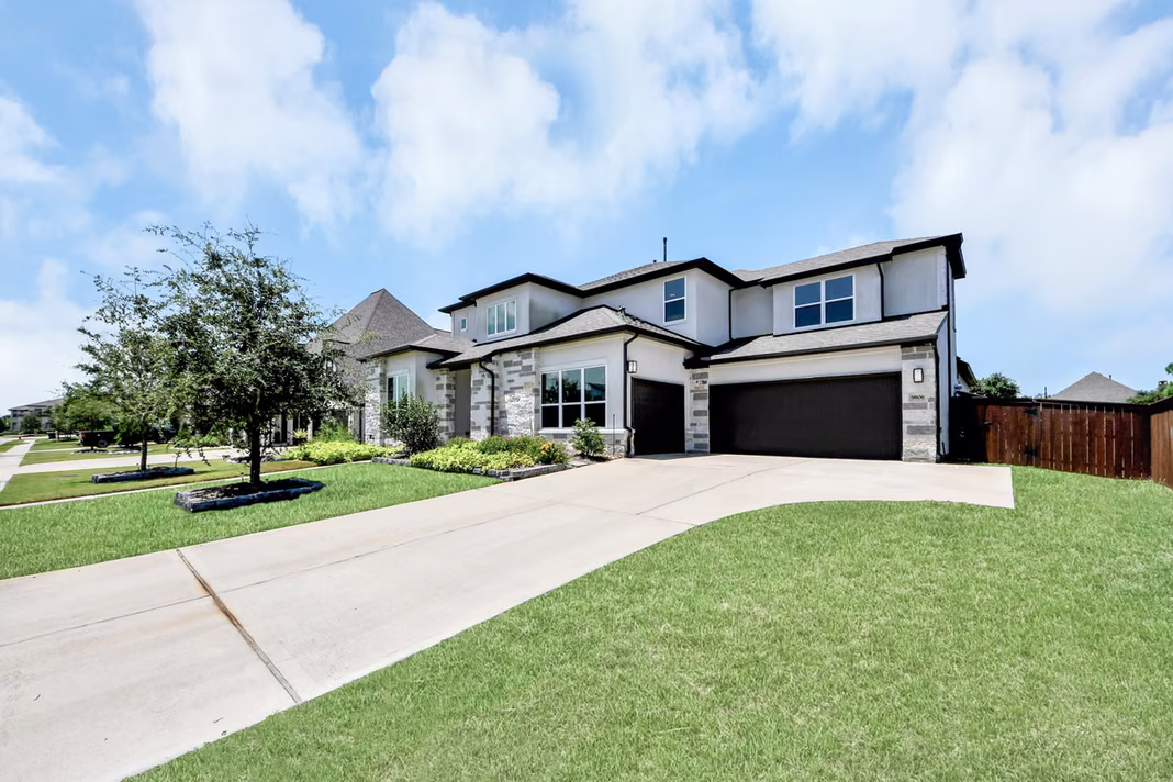 Photo 3 of 9806 Wright Drive, Manvel, TX