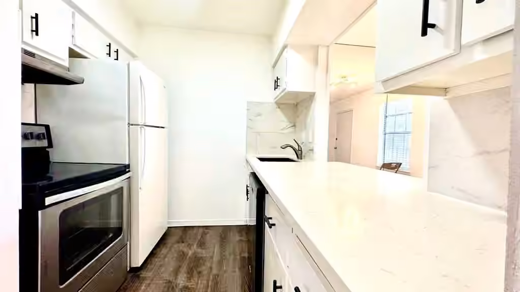 Photo 5 of 9005 Gaylord Street 20, Houston, TX