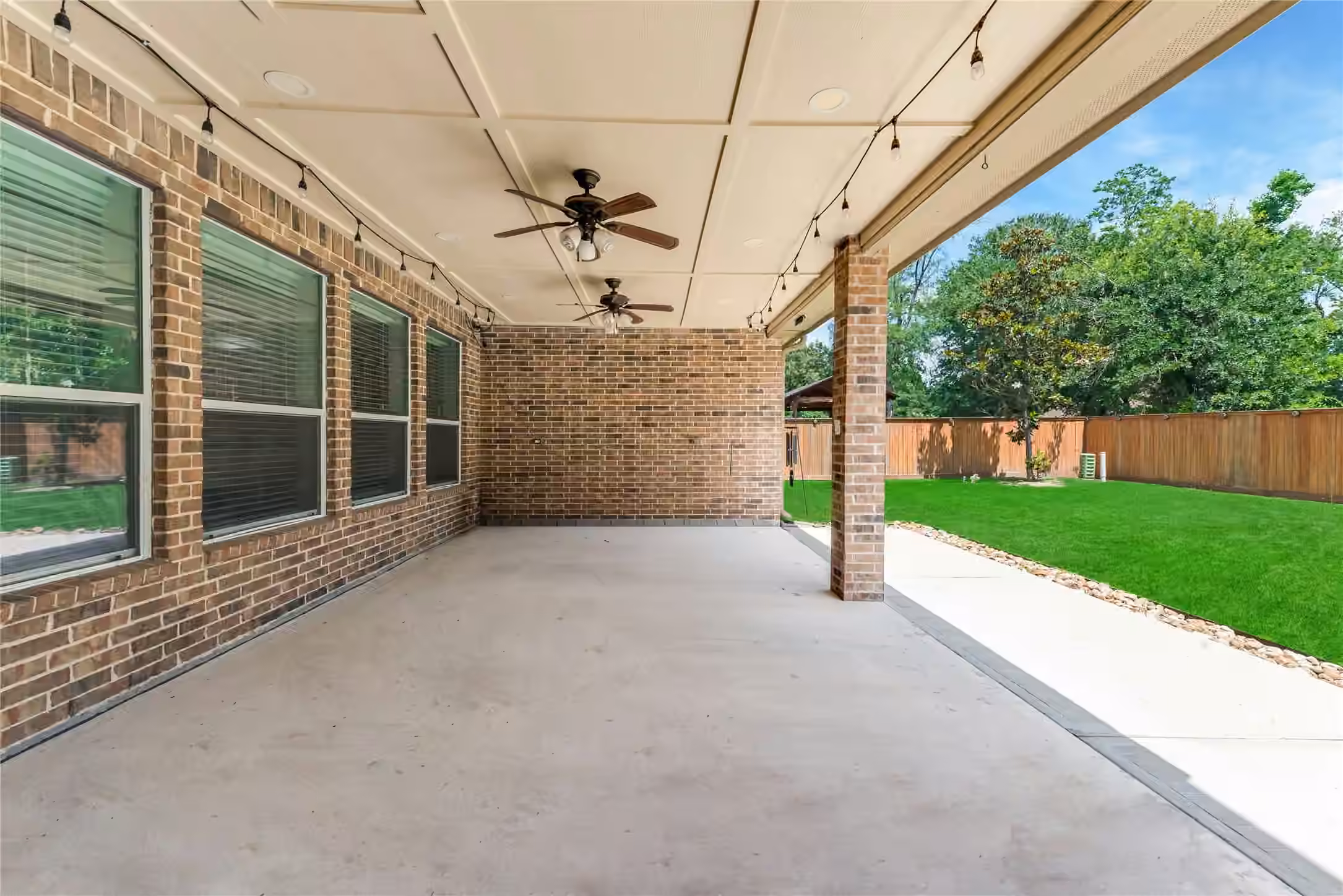 Photo 6 of 6111 Terravita Drive, Spring, TX