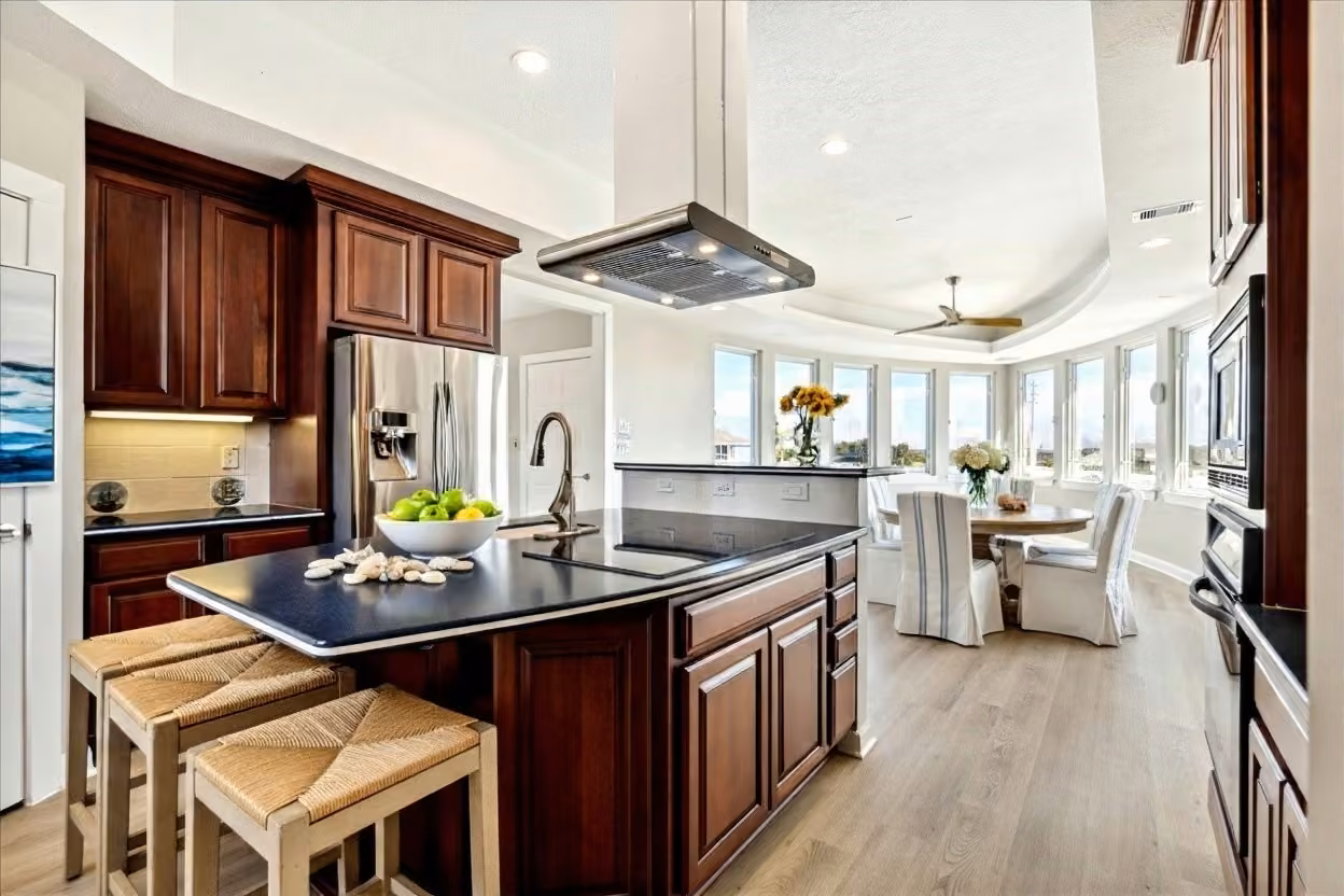 Photo 7 of 13415 Binnacle Way, Galveston, TX
