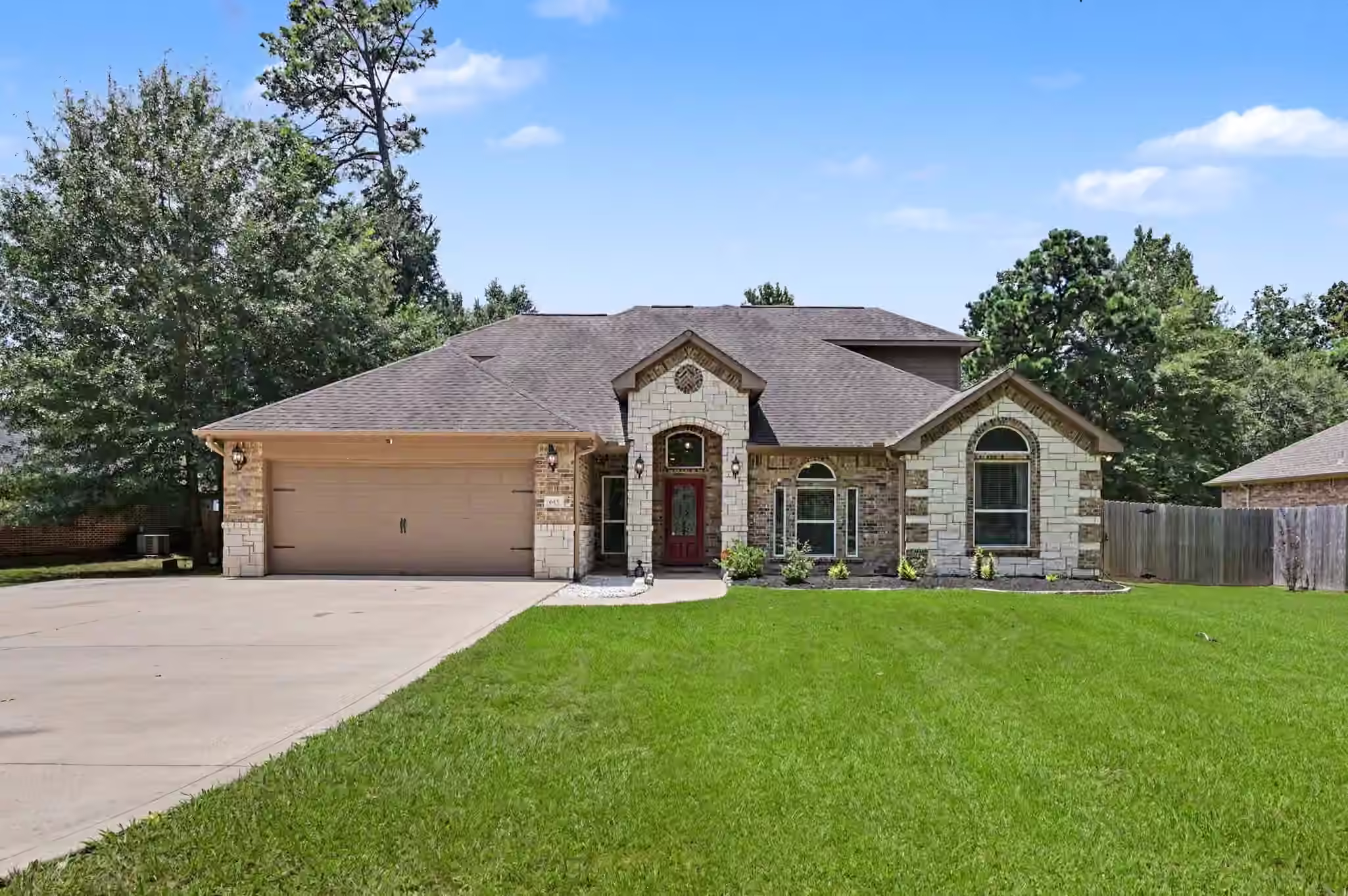 Photo 3 of 615 Weisinger Drive, Magnolia, TX