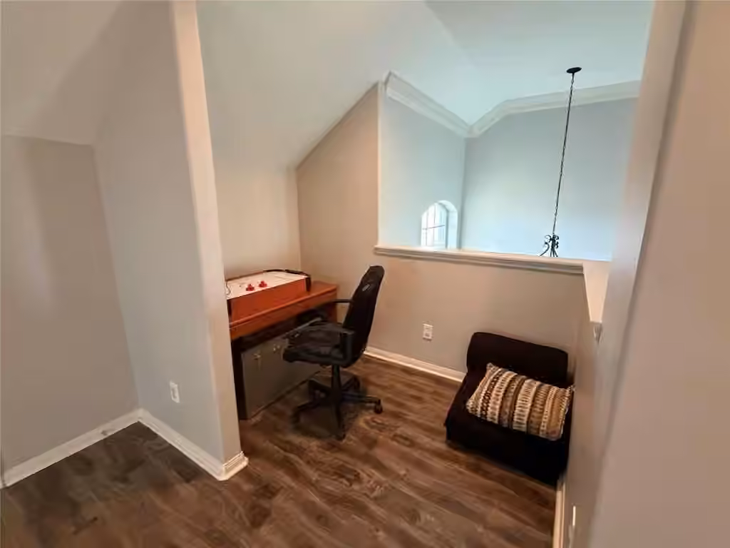 Photo 7 of 1702 Lansing Cove Drive, Fresno, TX