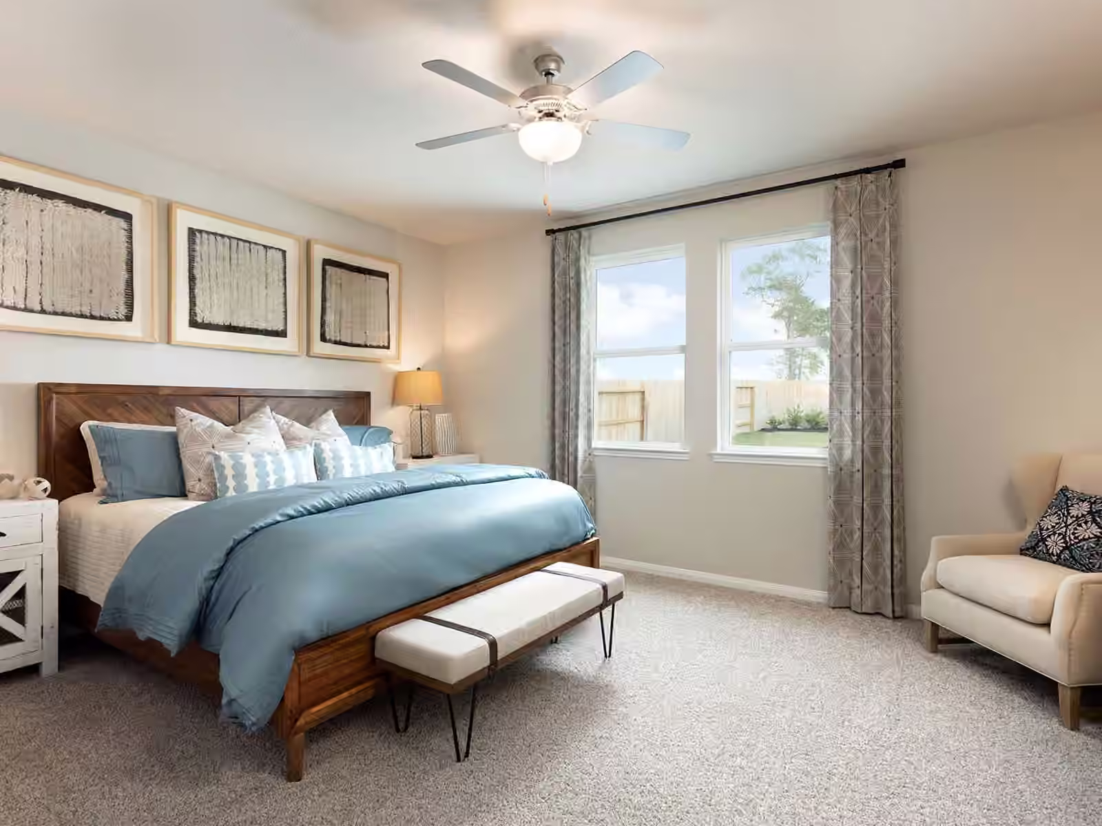 Photo 5 of 29139 Samuel Gardens Court, Waller, TX