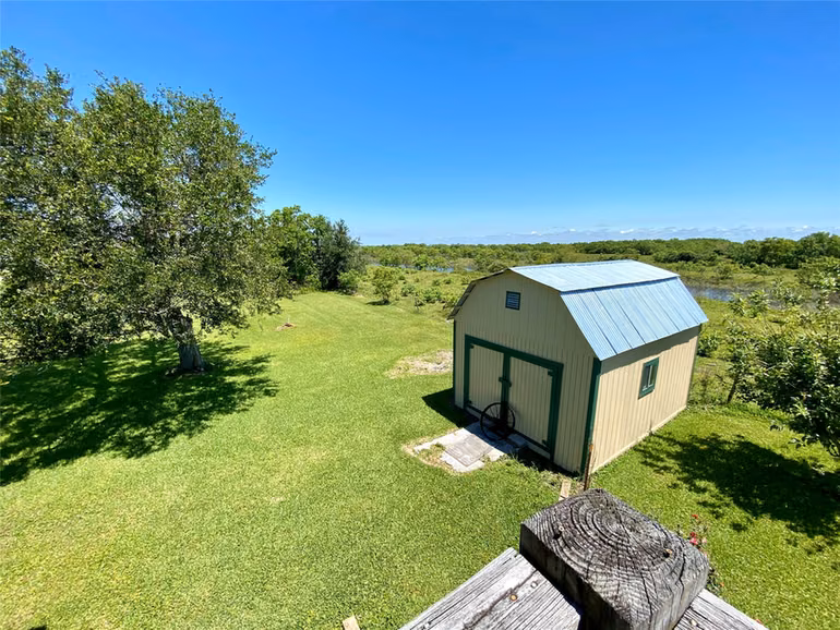 Photo 3 of 1228 Bahama Lane, Port Bolivar, TX