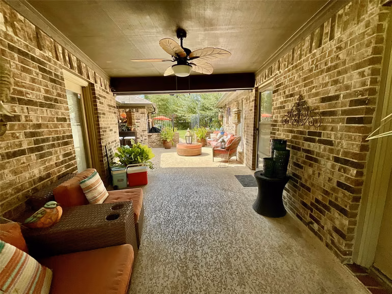 Photo 7 of 11427 Brandy Lane, Houston, TX