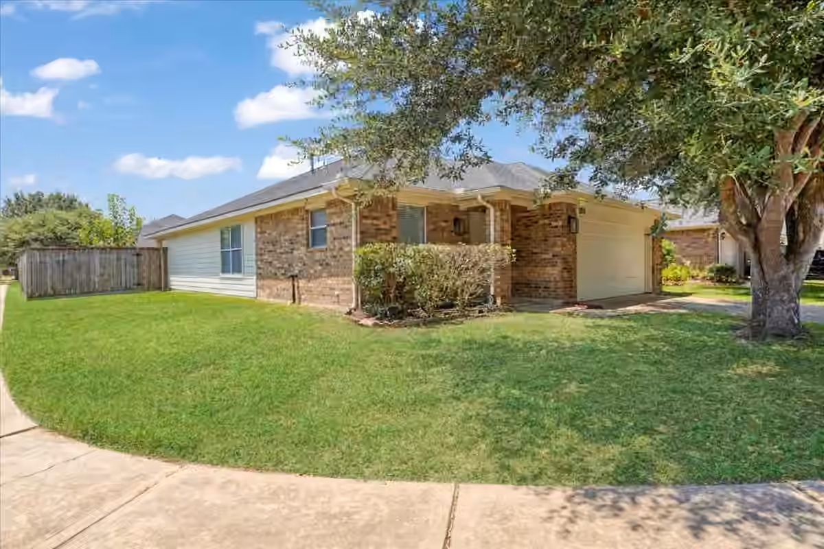 Photo 4 of 3811 Juniper Meadows Lane, Houston, TX