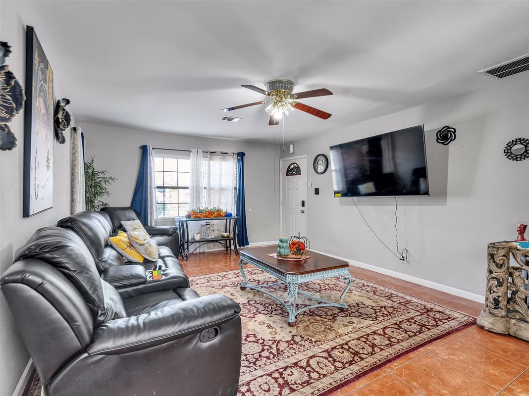 Photo 6 of 6802 Force Street, Houston, TX