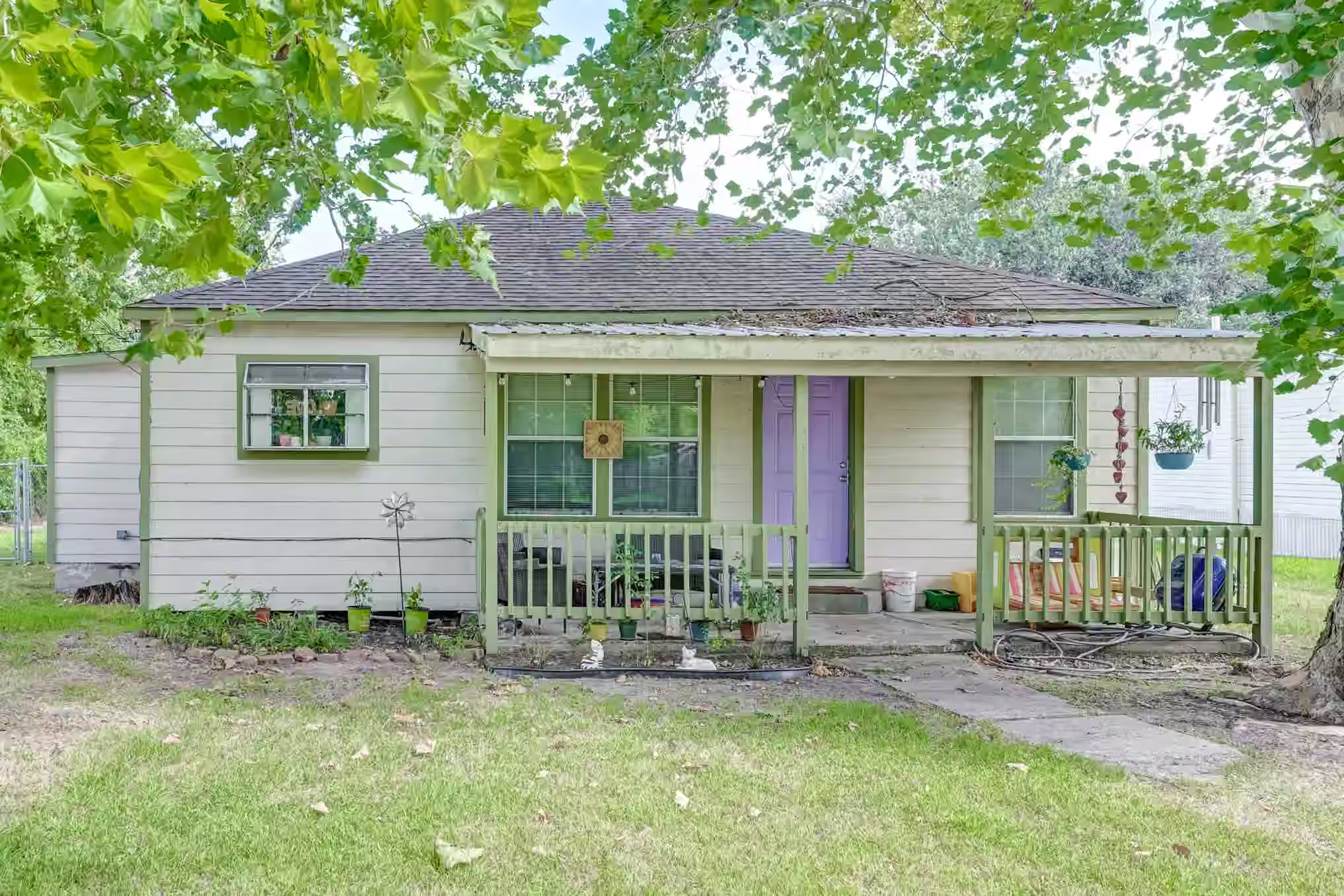 Photo of 1104 Mabry Road, Baytown, TX