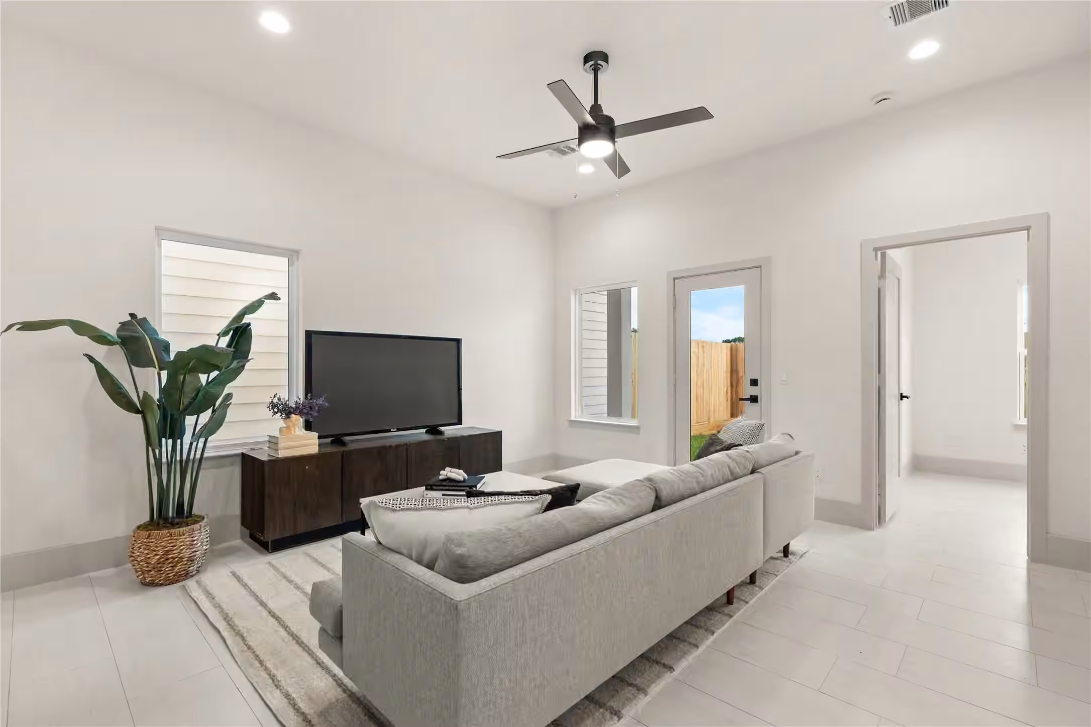 Photo 7 of 4007 Buffalo Moon Drive, Houston, TX