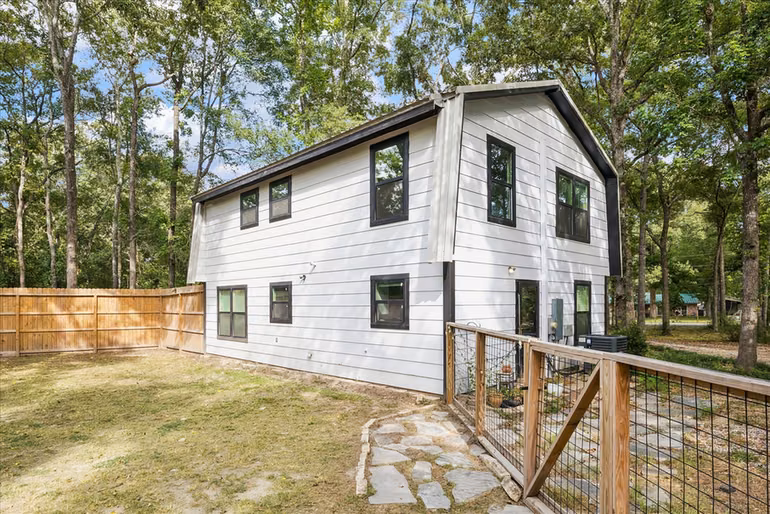 Photo 3 of 10765 Champion Forest Road, Conroe, TX
