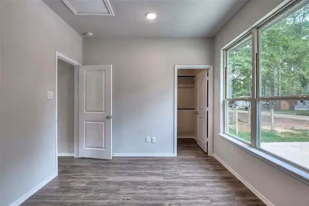 Photo 6 of 9757 Black Gum Street, Willis, TX