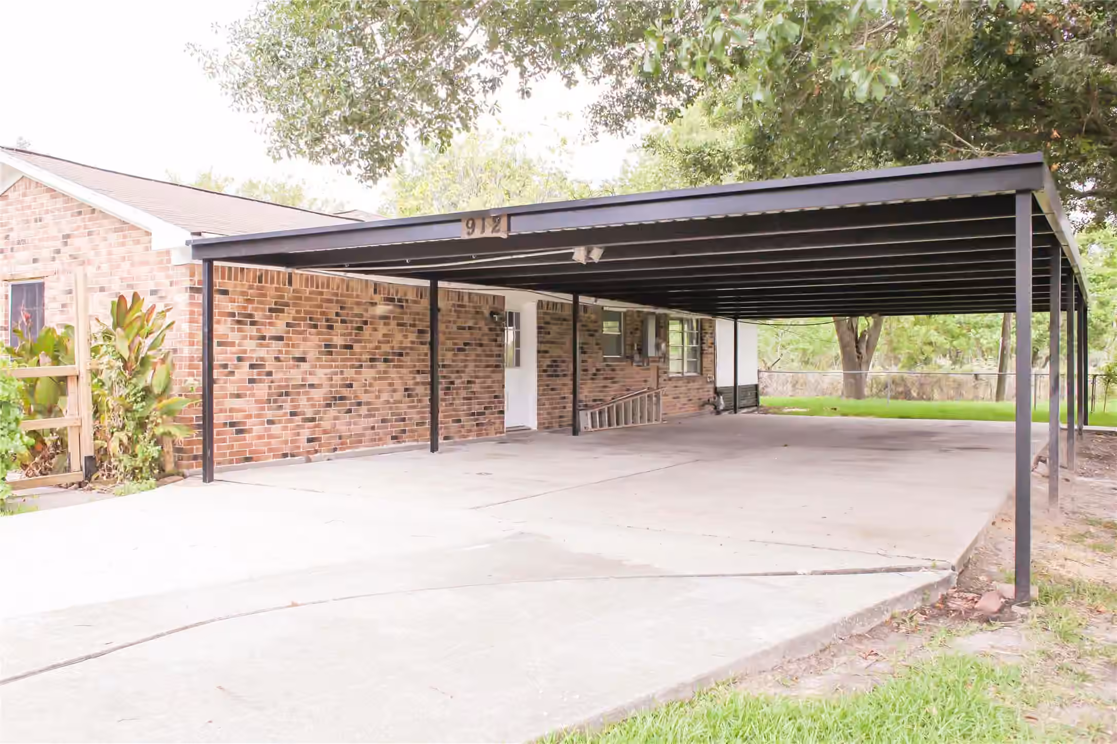 Photo 6 of 912 Robinson Road, La Porte, TX