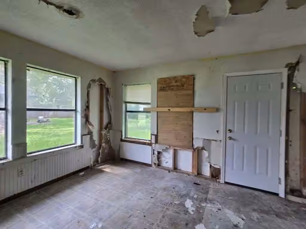 Photo 7 of 613 Shell Avenue, Cleveland, TX