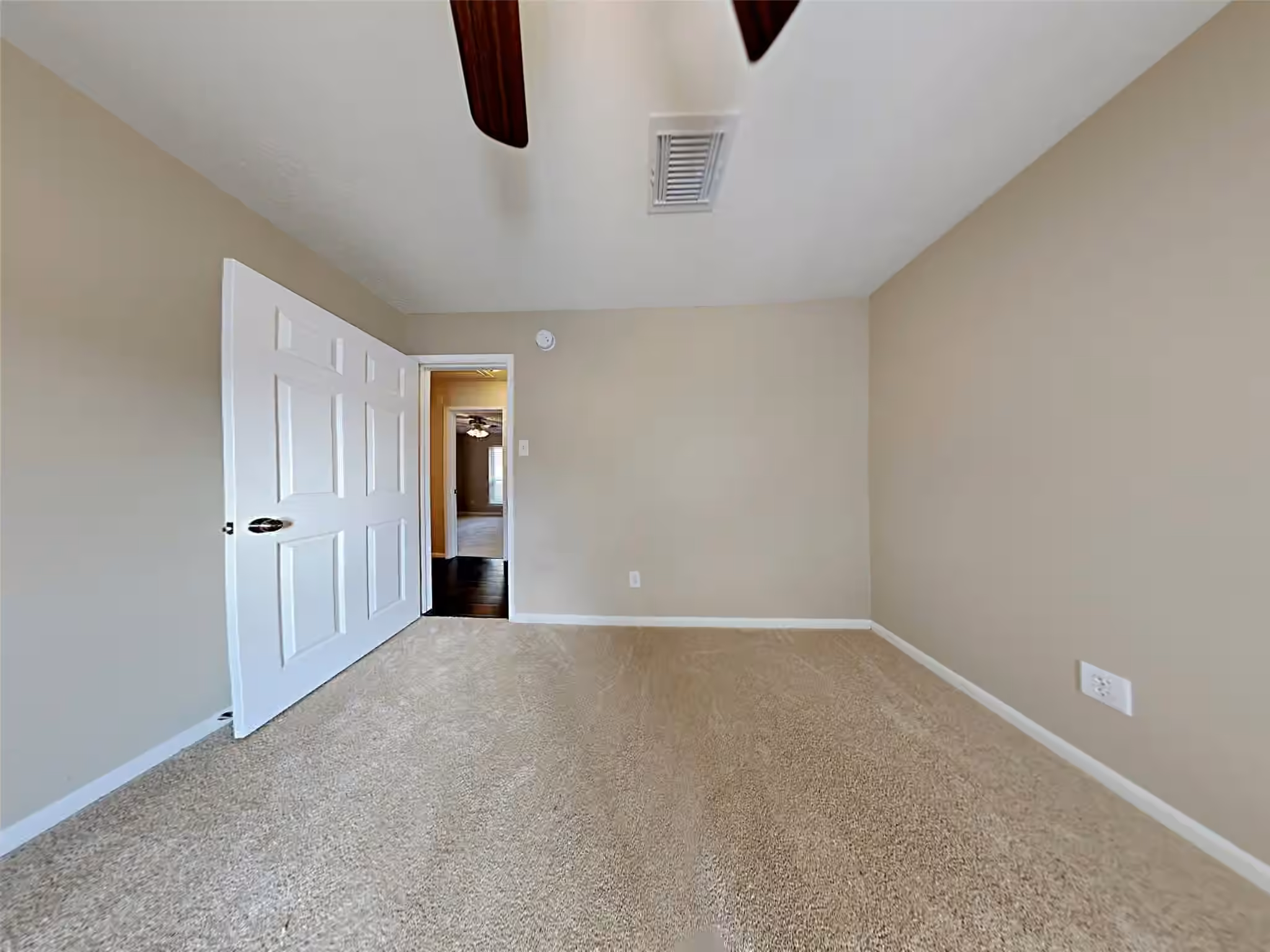 Photo 3 of 74 Wimberly Way, Conroe, TX